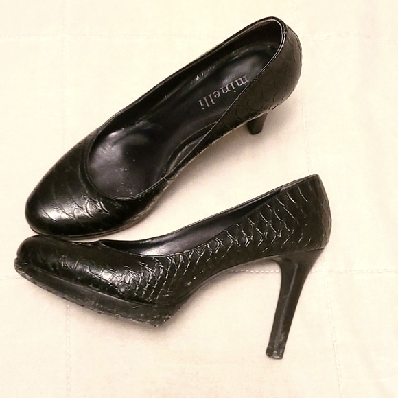Black Minelli Pumps - Picture 3 of 6